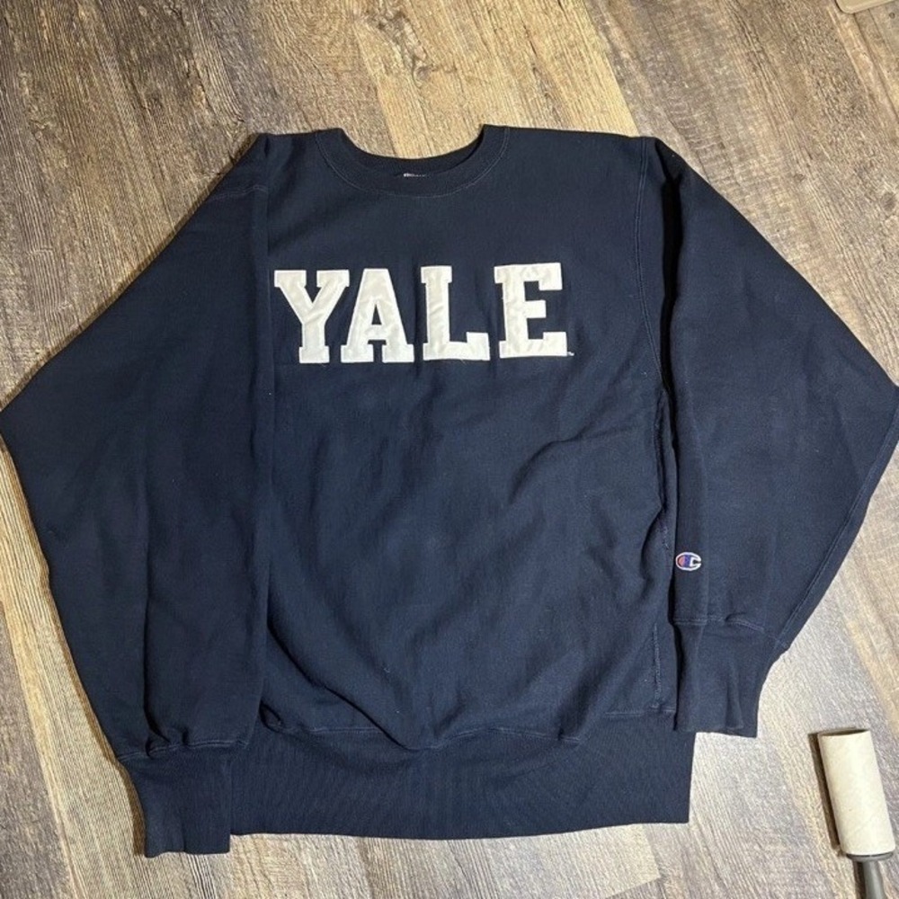 Vintage 90s Yale University Champion Reverse Weave Crewneck Sweatshirt Large
